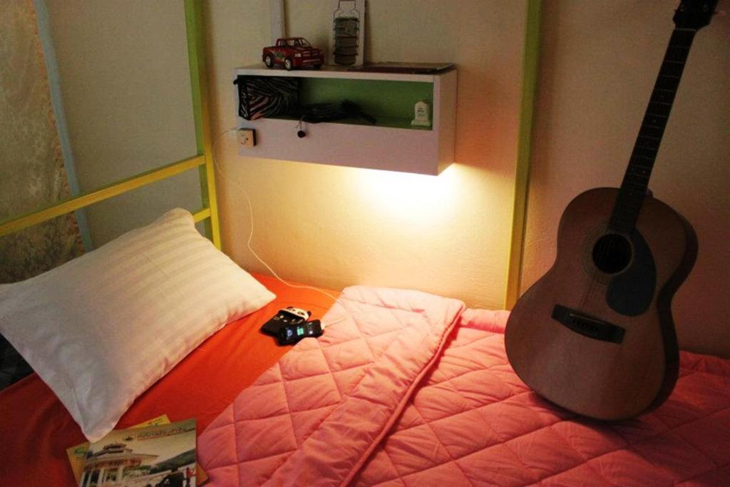 Tid Tarad Hostel Хуа Хин Стая снимка
