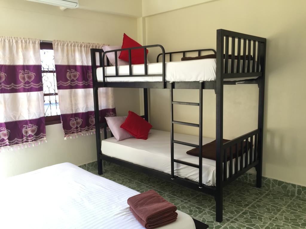 Tid Tarad Hostel Хуа Хин Екстериор снимка